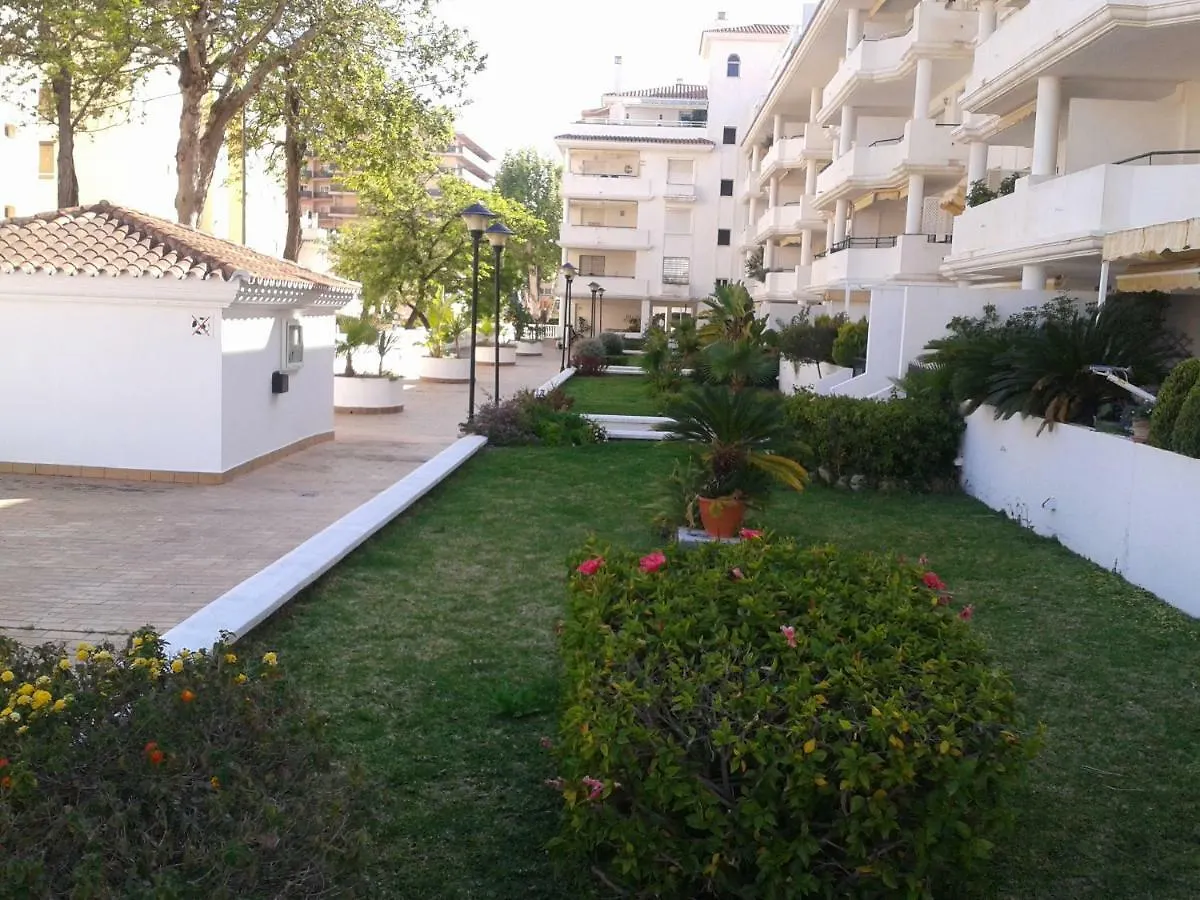 Carihuela Playa Los Nidos 1 Torremolinos